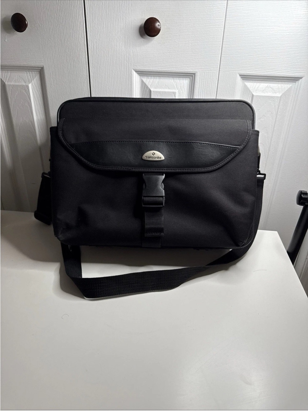 Samsonite Laptop Briefcase ComputerBlack  Bag with Shoulder Strap